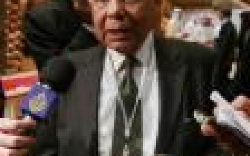 الحكومة المصرية الانتقالية تؤدي اليمين