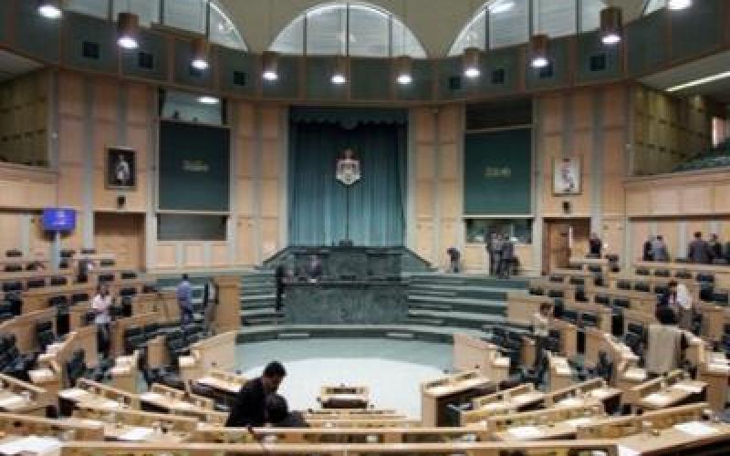 مجلس النواب يقرر فصل الشريف وتعليق عضوية الدميسي (فيديو)