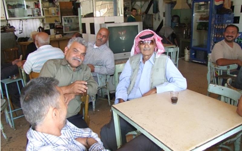 "مقهى الانشراح" معلم شاهد على تاريخ الزرقاء (فيديو)