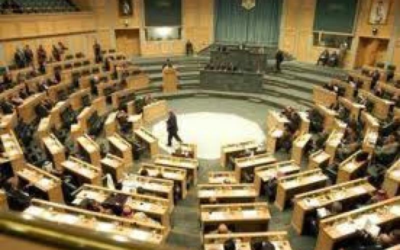 "الاقتصاد النيابية" تدعو إلى قانون استثمار توافقي