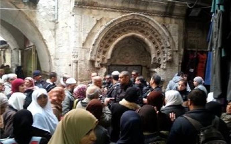 قوات الاحتلال تغلق أبواب الأقصى