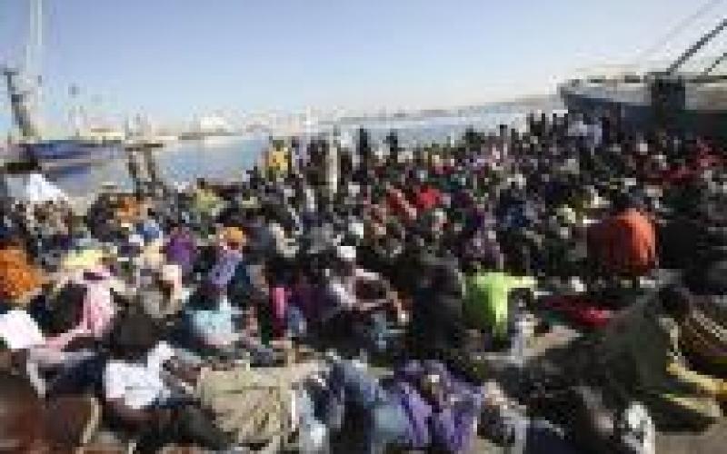 مقتل 40 بعد غرق سفينة مهاجرين أمام ساحل ليبيا