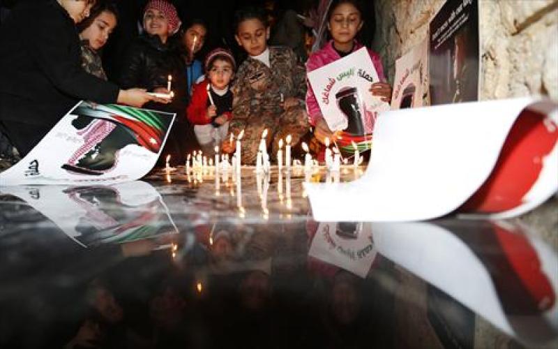 غضب وتنديد في الزرقاء بالجريمة البشعة بحق الشهيد الكساسبة