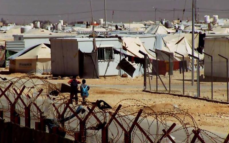 "المأوى الأفضل"... كرفانات بدلاً للخيام في "الزعتري"