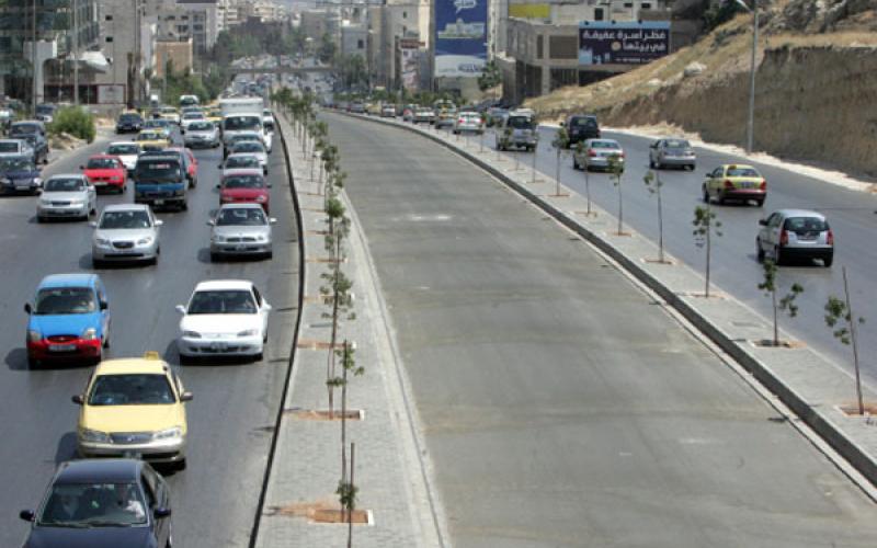 إغلاقات مرورية لتنفيذ مشروع الباص السريع