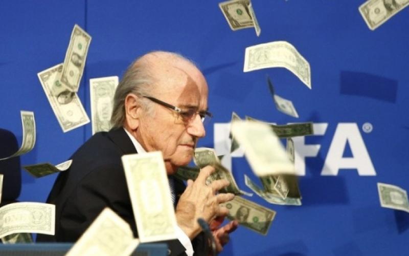 الأمير علي يدعو بلاتر للتنحي فوراً- تقرير صوتي