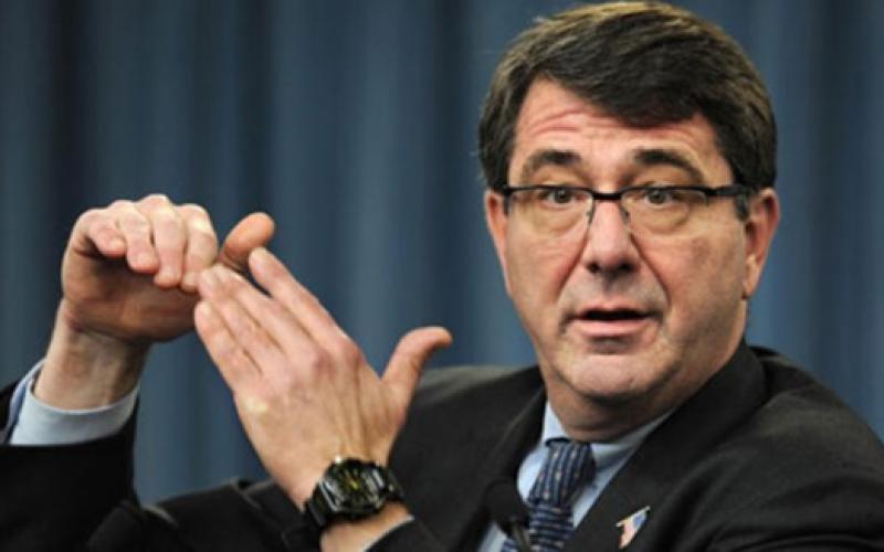 وزير الدفاع الأمريكي في العراق بشكل مفاجئ