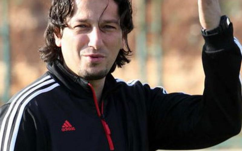 أبو زمع مساعداً لمدرب النشامى – تقرير صوتي