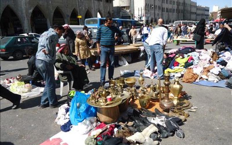 وجوه مسنّة تعاني عدم الاستقرار المعيشي