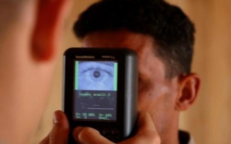 خطة لصرف المعونة الوطنية بالزرقاء عبر "بصمة العين"