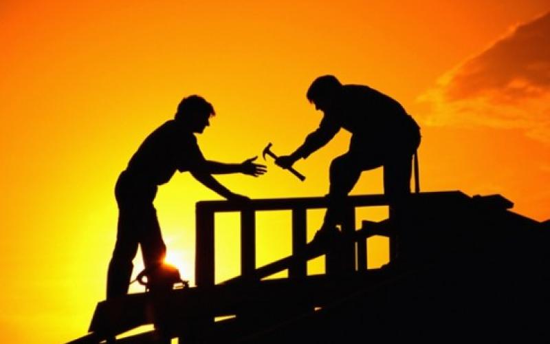 هموم عمالية في الأول من أيار