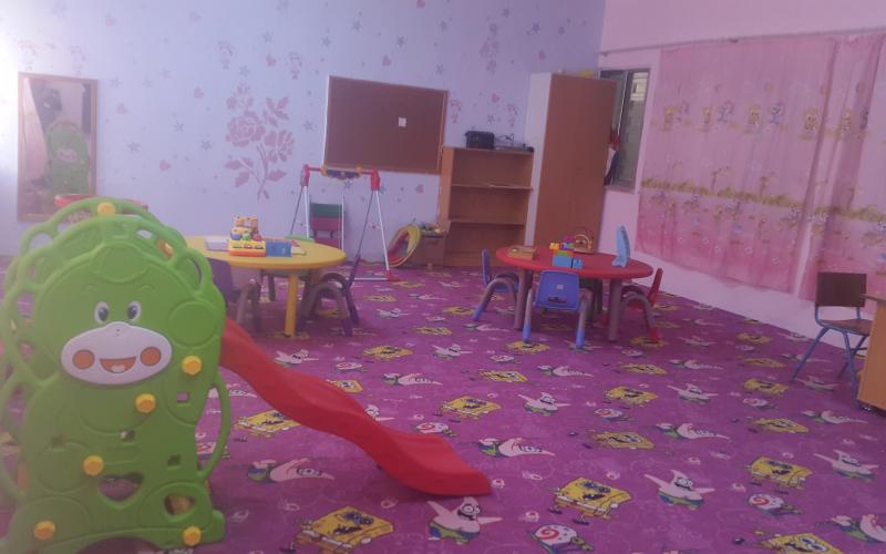 البيروقراطية تعرقل تجربة دمج طلبة الاعاقة الذهنية بمدرسة سمية بالزرقاء