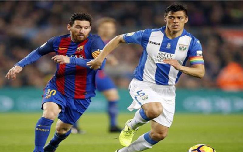 ميسي ينقذ برشلونة من كمين ليجانيس
