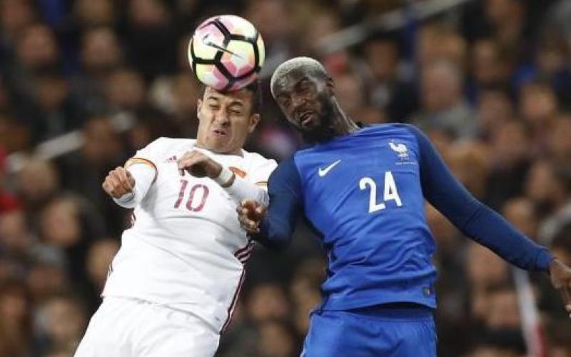 إسبانيا تثأر من فرنسا .. وإيطاليا تعمق جراح هولندا