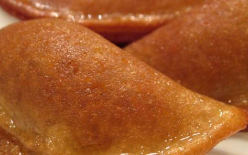 تحديد السقف الأعلى لأسعار القطايف خلال رمضان بدينار