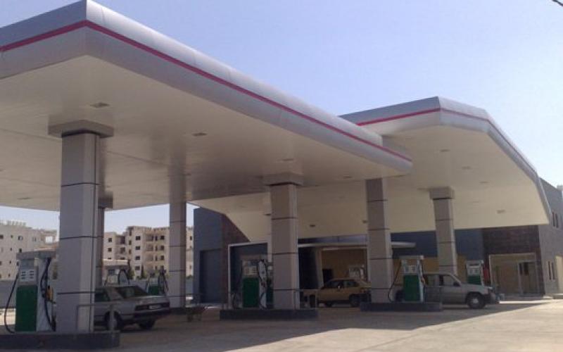 أصحاب المحطات: عشوائية ومزاجية بإصدار التصاريح