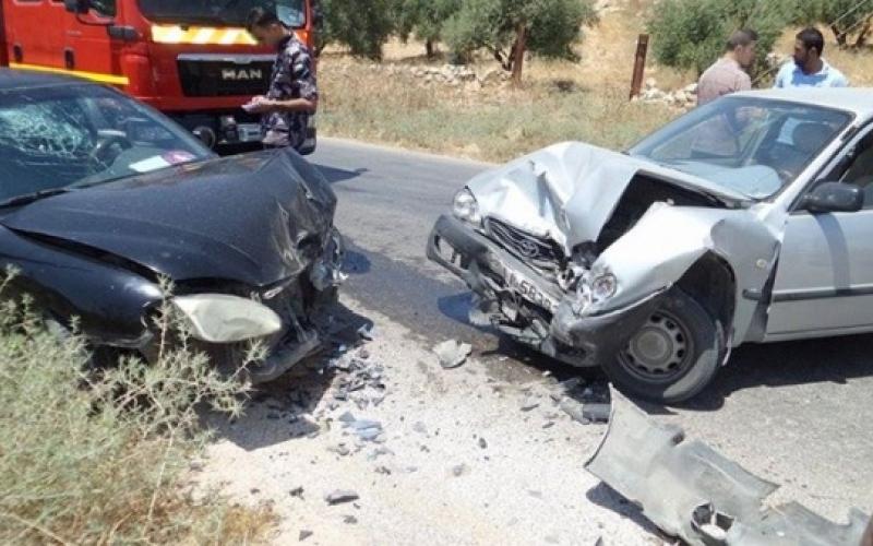 اربد: 8 إصابات بحادث تصادم