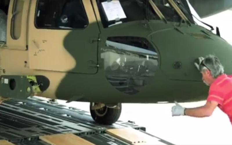 الأردن يتسلم مروحيتين عسكريتين أمريكيتين