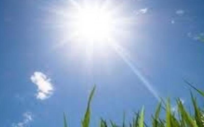 استمرار تأثير الكتلة الحارة وأجواء معتدلة مساء