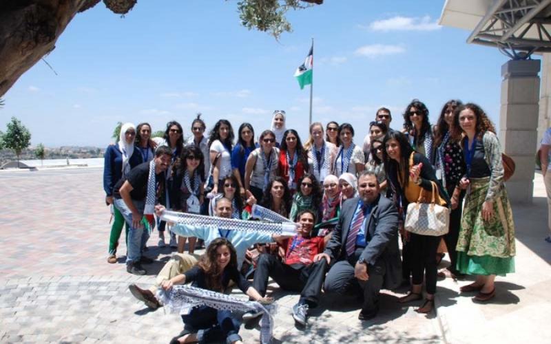 فلسطينيون في الشتات يعودون للبحث عن الجذور