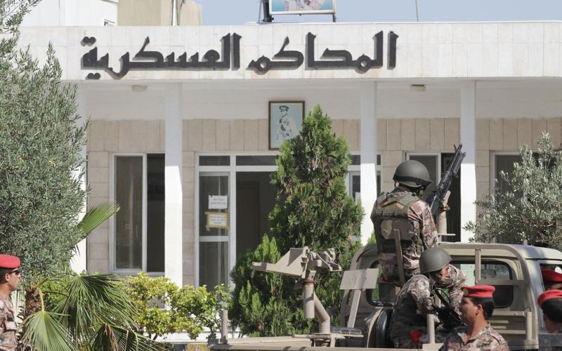 تخفيض الحكم على متهم باستهداف نقطة عسكرية إسرائيلية