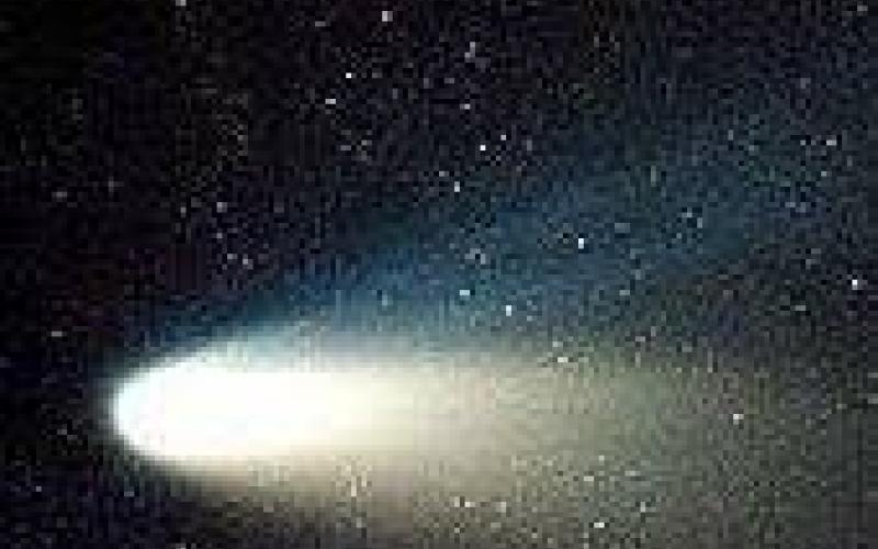 مذنب يشاهد في سماء المملكة 16 الشهر المقبل