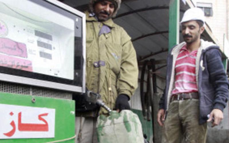 تثبيت سعر الكاز لأربعة شهور وتخفيضه في حال تراجعت الأسعار عالميّاً