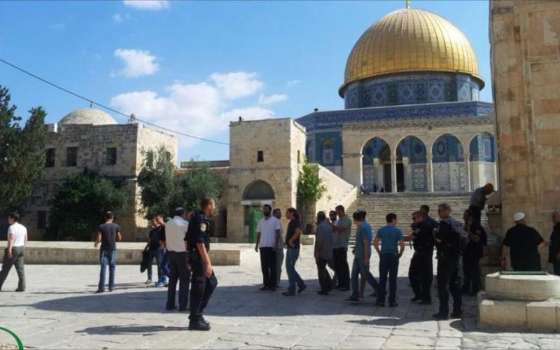 وزير الأوقاف الفلسطيني يندد باقتحام قائد شرطة الاحتلال بالقدس للأقصى