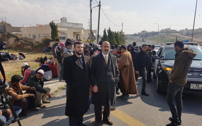 العضايلة خلال لقاءه الشباب المتعطلين عن العمل: الحكومة مشلولة وعاجزة ‎