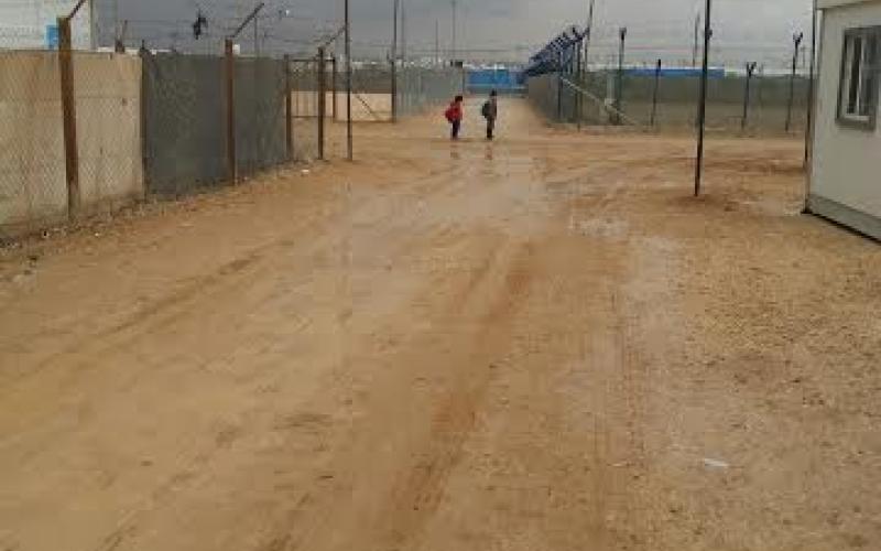 عاصفة " بشرى " تمطر في الزعتري/ تصوير سائد حاج علي