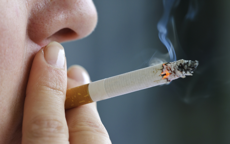 800 مخالفة متعلقة بالتدخين في عمان العام الماضي