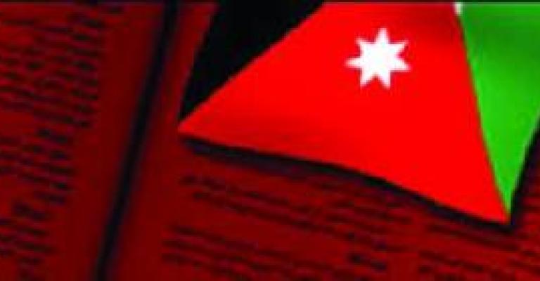 خبراء: كلمات فضفاضة تحول دون إنهاء “القوانين المؤقتة” خبراء: كلمات فضفاضة تحول دون إنهاء “القوانين المؤقتة”