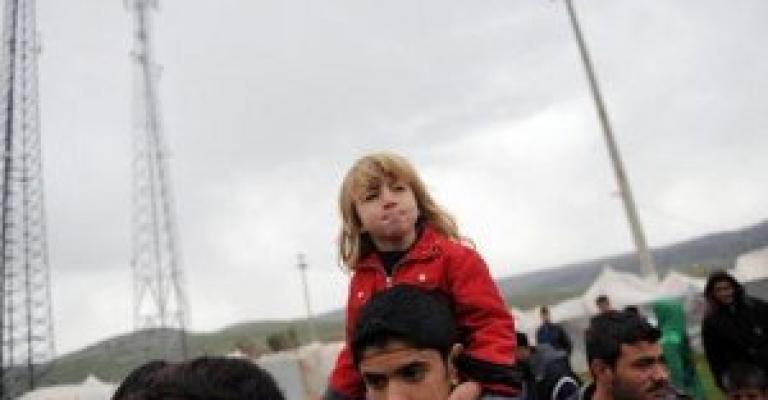 سكن السوريين في الشمال يعيق اللاجئين وجمعيات الإغاثة سكن السوريين في الشمال يعيق اللاجئين وجمعيات الإغاثة