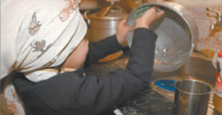 تمكين: 33 عاملة أندونيسية دون السن القانوني دخلن الأردن