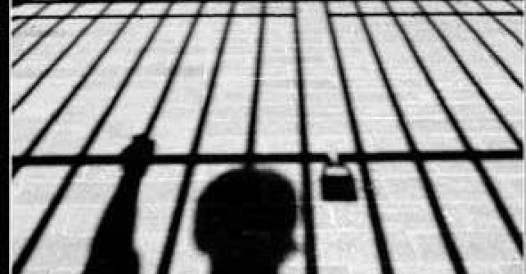 سجناء طلاقاء يبحثون عن عمل.. وإدماج جديد المجتمع المدني سجناء طلاقاء يبحثون عن عمل.. وإدماج جديد المجتمع المدني