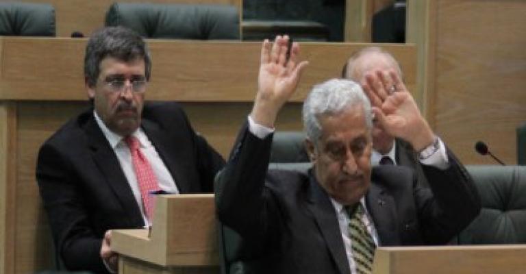 النسور قانون حماية المستهلك من اهم انجازات مجلس النواب النسور قانون حماية المستهلك من اهم انجازات مجلس النواب