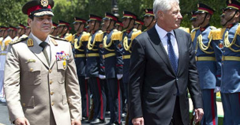 الأزمة في مصر: أوباما يأمر بمراجعة المساعدات الأمريكية لمصر الأزمة في مصر: أوباما يأمر بمراجعة المساعدات الأمريكية لمصر