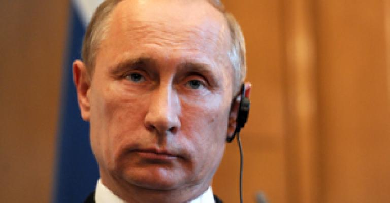 بوتين يحذر الأمريكيين: ضرب سوريا يثير موجة إرهاب جديدة بوتين يحذر الأمريكيين: ضرب سوريا يثير موجة إرهاب جديدة