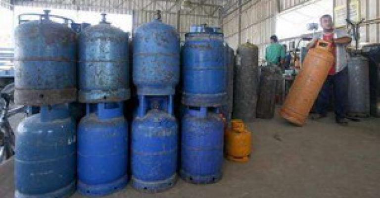 عزوف عن شراء اسطوانات الغاز الملونة عزوف عن شراء اسطوانات الغاز الملونة