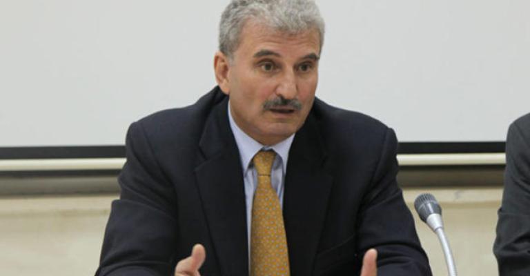 بريزات يطالب بحصر التشريعات المتعلقة بالمرأة لتعديلها دفعة واحدة 