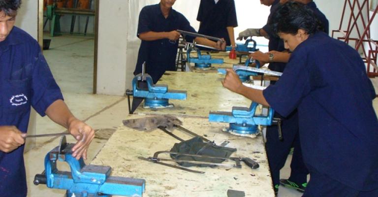 استحداث برامج جديدة في "مهني الطفيلة"