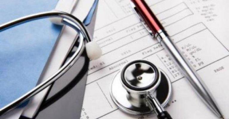 "الأطباء": رفع الأجور بسبب ارتفاع الكلف