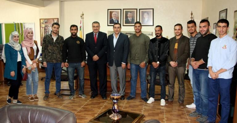 أعضاء جدد في مجلس اتحاد طلبة (الأردنية) يؤدون القسم القانوني