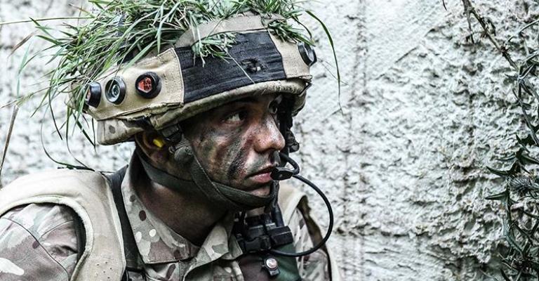 صحيفة إسرائيلية: ولي عهد الأردن.. "ملك الأنستغرام" القادم