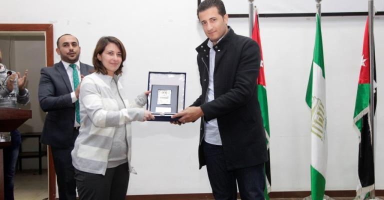 وحدة الجرائم الإلكترونية تستقبل 4200 شكوى خلال عام 2017