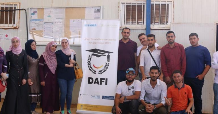 اجتماع لـ"منحة دافي" مع طلبة سوريين في مخيم الزعتري، 24/7/2019 (DAFI Scholarship - Jordan)