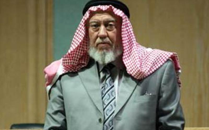 الحكومة تبارك لحمزة منصور