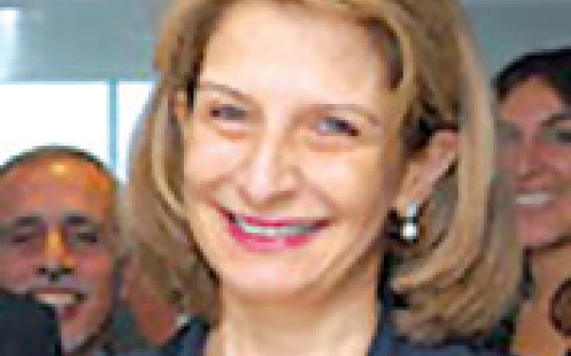 عليا بوران سفيرا فوق العادة 