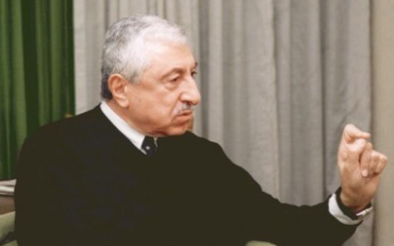 المصري يستقبل حواتمة