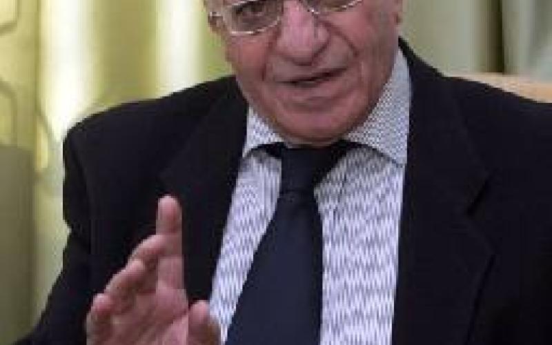 حمارنة الناطق باسم المعارضة بداية الشهر القادم